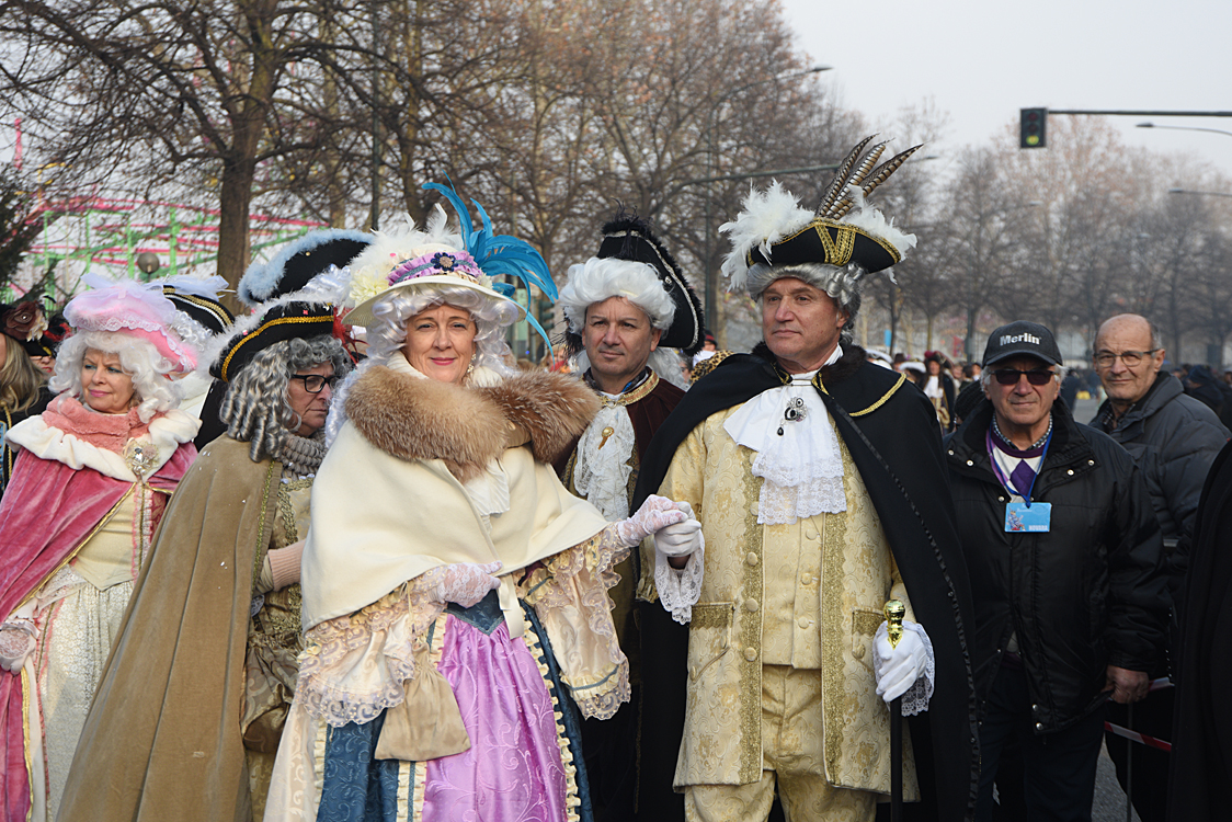 Sfilata carri Carnevale di Torino_051.jpg